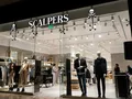 SCALPERS fortalece su presencia en Perú con tienda renovada y el debut de su línea femenina