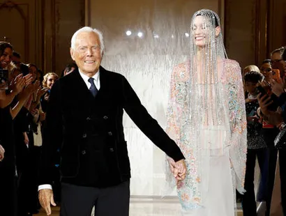 Giorgio Armani celebra 50 años en el Festival de Cine de Venecia