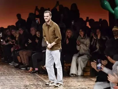 Matthieu Blazy: El nuevo director creativo de Chanel