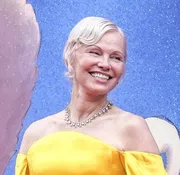 Pamela Anderson lleva joyería Pandora con diamantes creados en laboratorio en Venecia