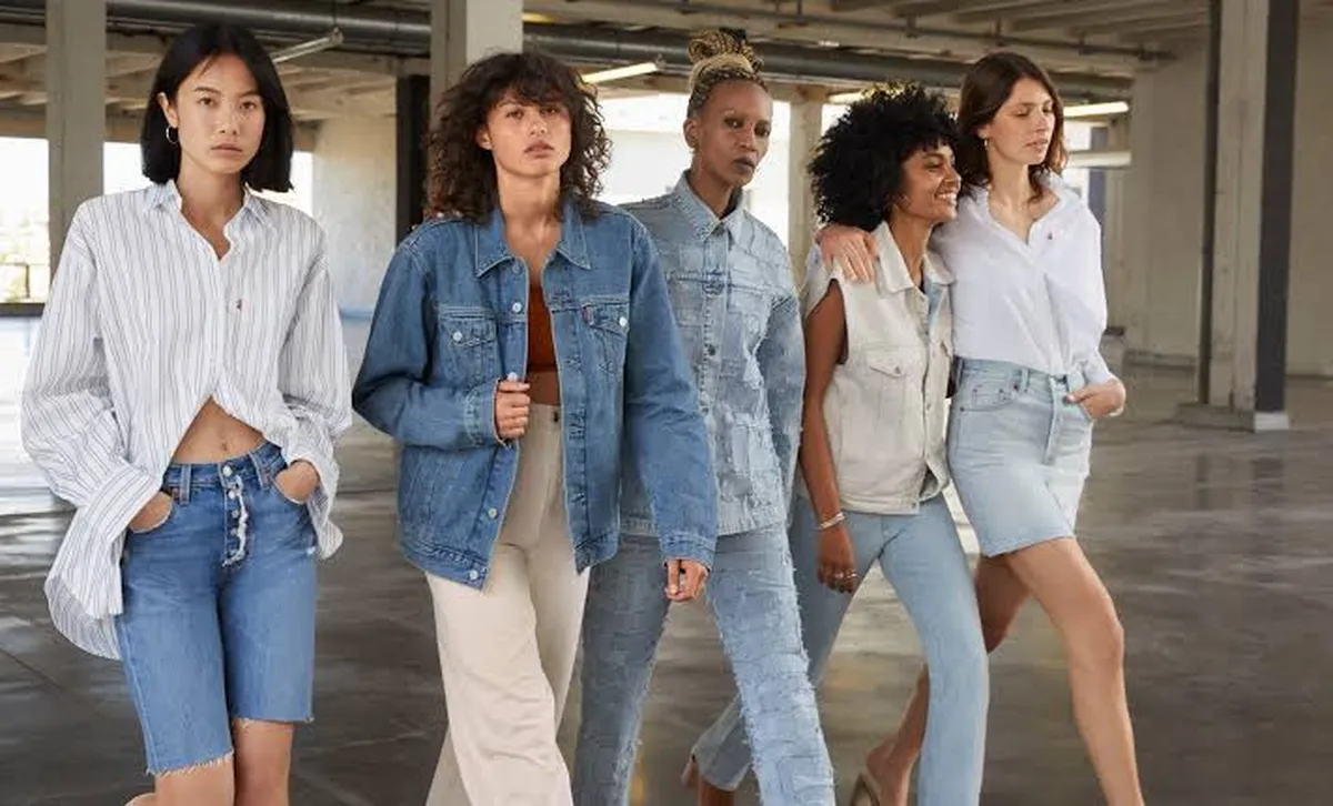 3 looks, 1 jean: cómo reinventar tus jeans favoritos esta primavera