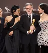 Los Golden Globe Awards 2026 consagran a “Hamnet” y “Una batalla tras otra” como grandes ganadores