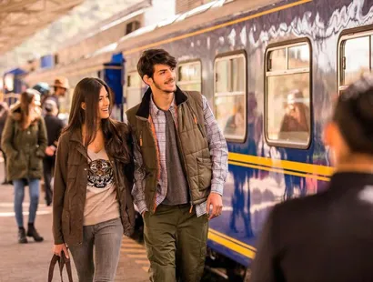 PeruRail celebra su 25° aniversario con dos premios internacionales por su campaña “Overthinking”