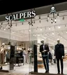 SCALPERS fortalece su presencia en Perú con tienda renovada y el debut de su línea femenina