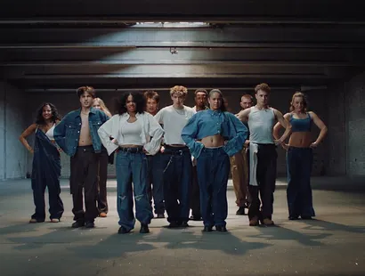 Gap Perú lanza su colección ‘Get Loose’, una oda a la libertad y la autoexpresión