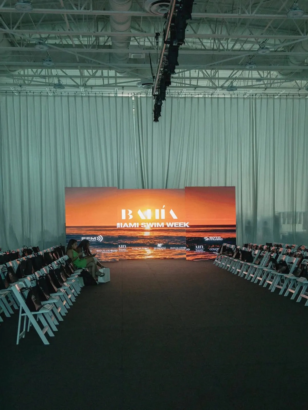 Gino Bigioni conquista Miami Swim Week 2025 con su primer desfile internacional