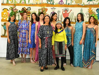 IBO YOSHIN-Espíritus del bosque: una fusión entre el arte amazónico y la moda contemporánea