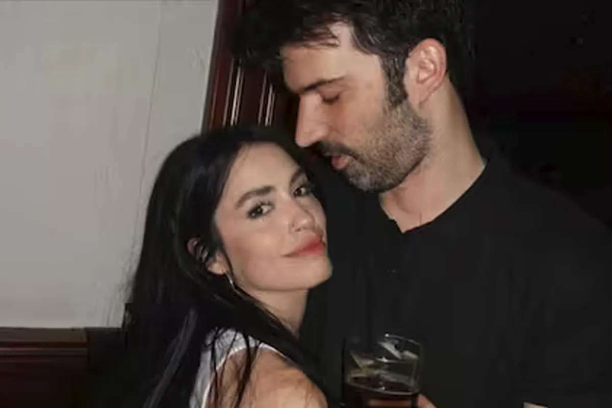 Lali Espósito anunció su compromiso con Pedro Rosemblat