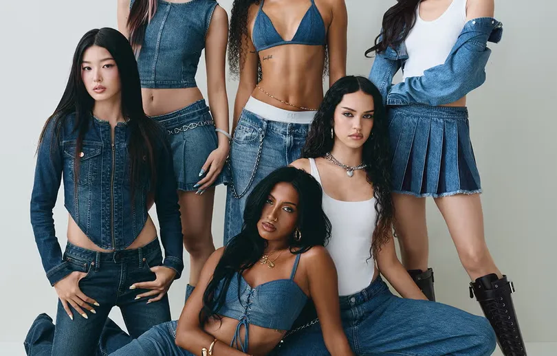 GAP lanza “Better in Denim” con KATSEYE y marca distancia de la polémica de American Eagle