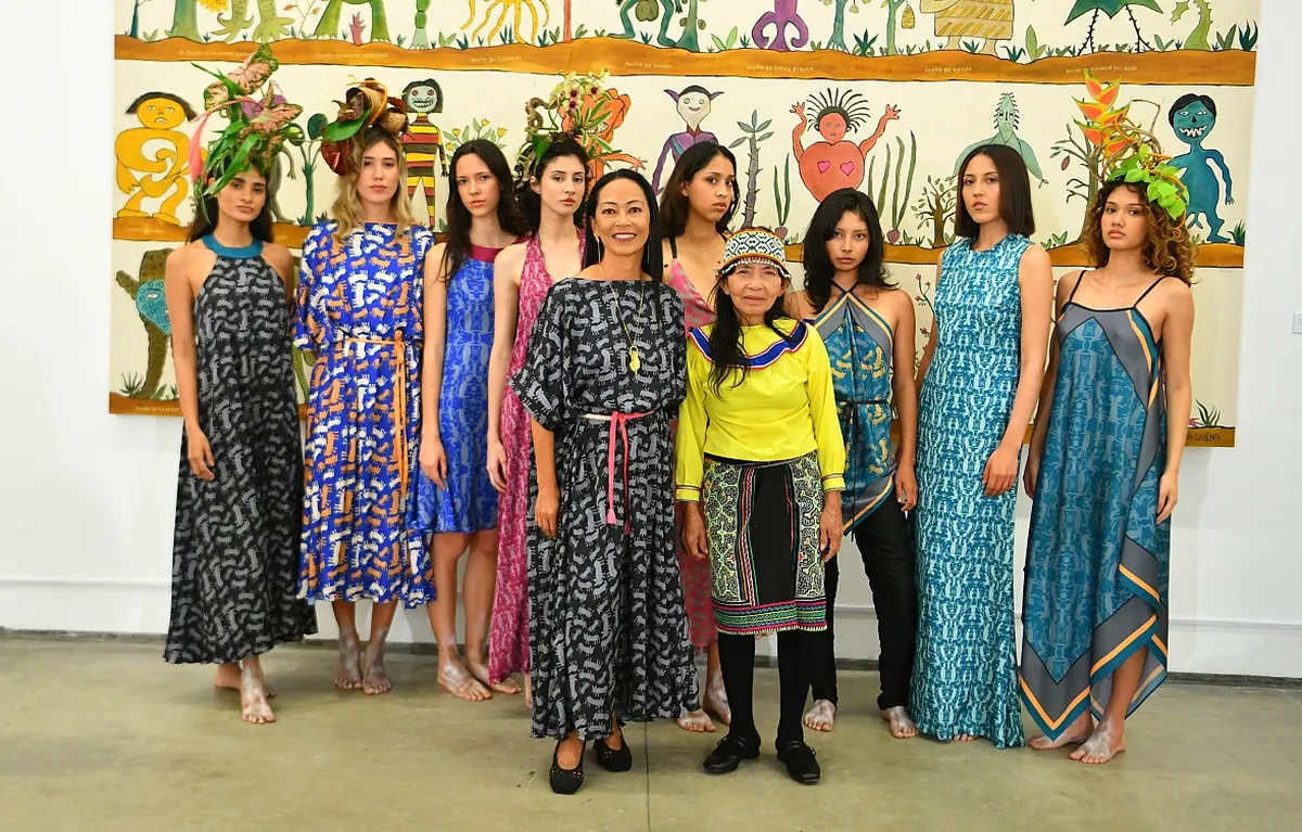 IBO YOSHIN-Espíritus del bosque: una fusión entre el arte amazónico y la moda contemporánea