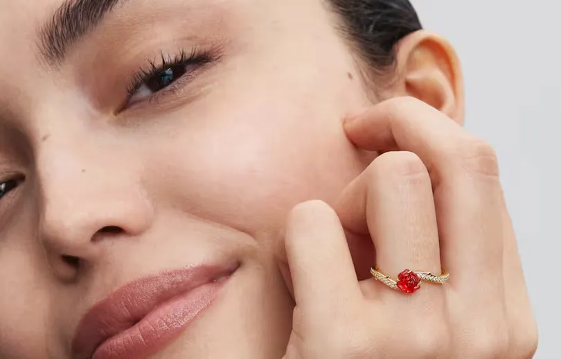 Pandora presenta sus piezas inspiradas en los personajes más queridos de Disney