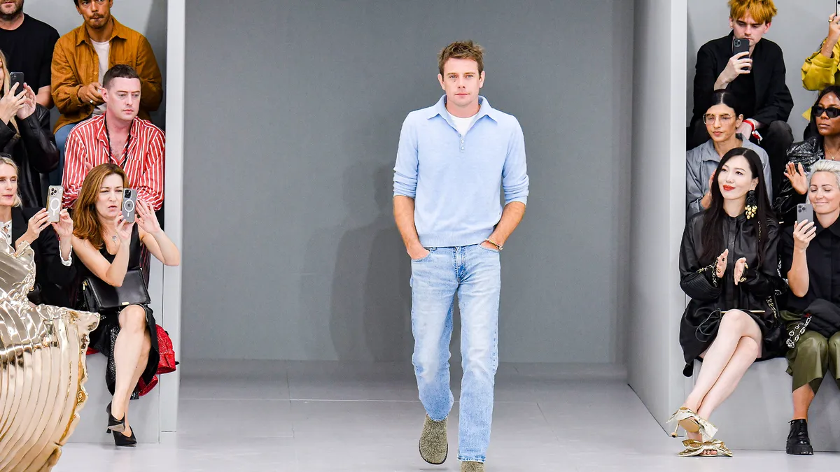 Jonathan Anderson es el nuevo director creativo de Dior
