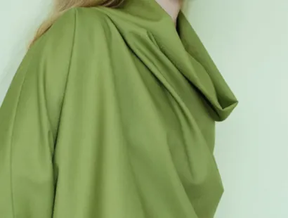 Diseñadora peruana Ana María Guiulfo presenta la colección “Equilibrio” en Paris Fashion Week