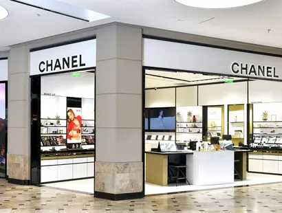 CHANEL reapertura su boutique en el Jockey Plaza