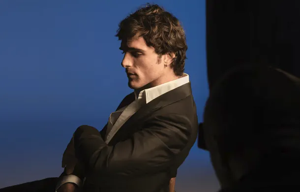 Jacob Elordi se convierte en el nuevo rostro de Bleu de Chanel