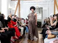 La moda latinoamericana deslumbra en Madrid con sabor, color y tradición