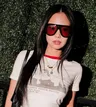 Jennie Kim deslumbra en el Revolve Festival 2026 con joyería personalizada y marca tendencia