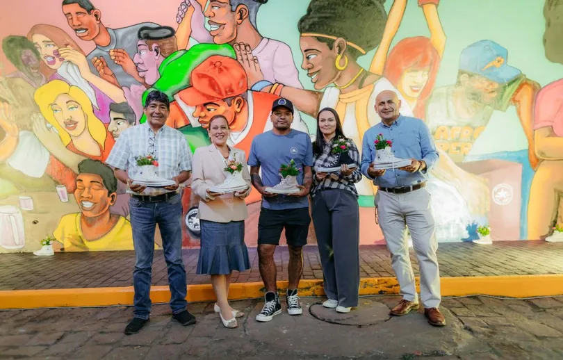 “Con amor, Chuck”: Converse rinde homenaje a Barranco con color y creatividad