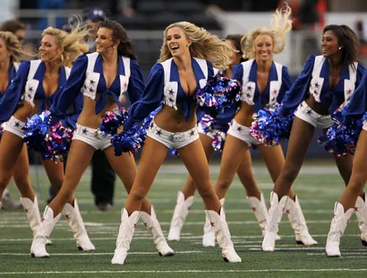 Entre el Deporte y el Sacrificio, el nuevo documental de Netflix “America’s Sweethearts: Dallas Cowboys Cheerleaders”