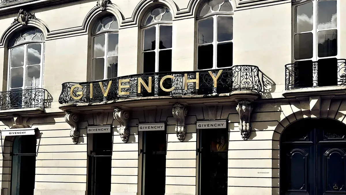 GIVENCHY ya tiene nuevo director ejecutivo 