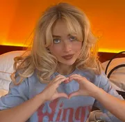 Sabrina Carpenter sorprende al apoyar a Ecuador tras su clasificación en el Mundial 2026