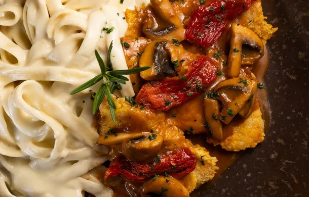 Mamma Lola celebra 25 años de historia y tradición italiana en Miraflores