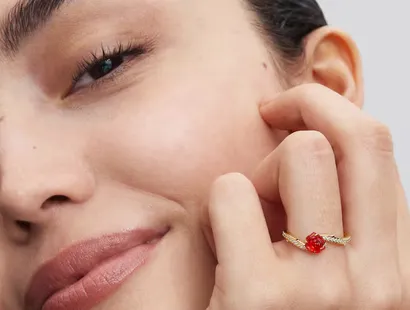 Pandora presenta sus piezas inspiradas en los personajes más queridos de Disney