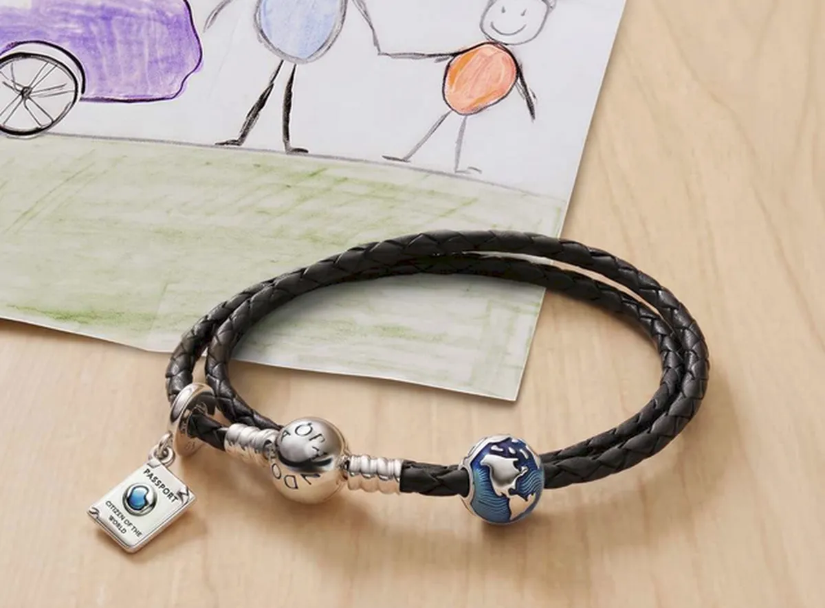 Regalos para el Día del Padre: Pandora presenta joyas inspiradas en los viajes y el fútbol