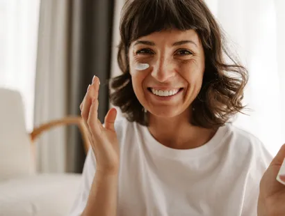 Natura Chronos Derma: Revoluciona el Cuidado facial con tecnología avanzada y fórmulas naturales