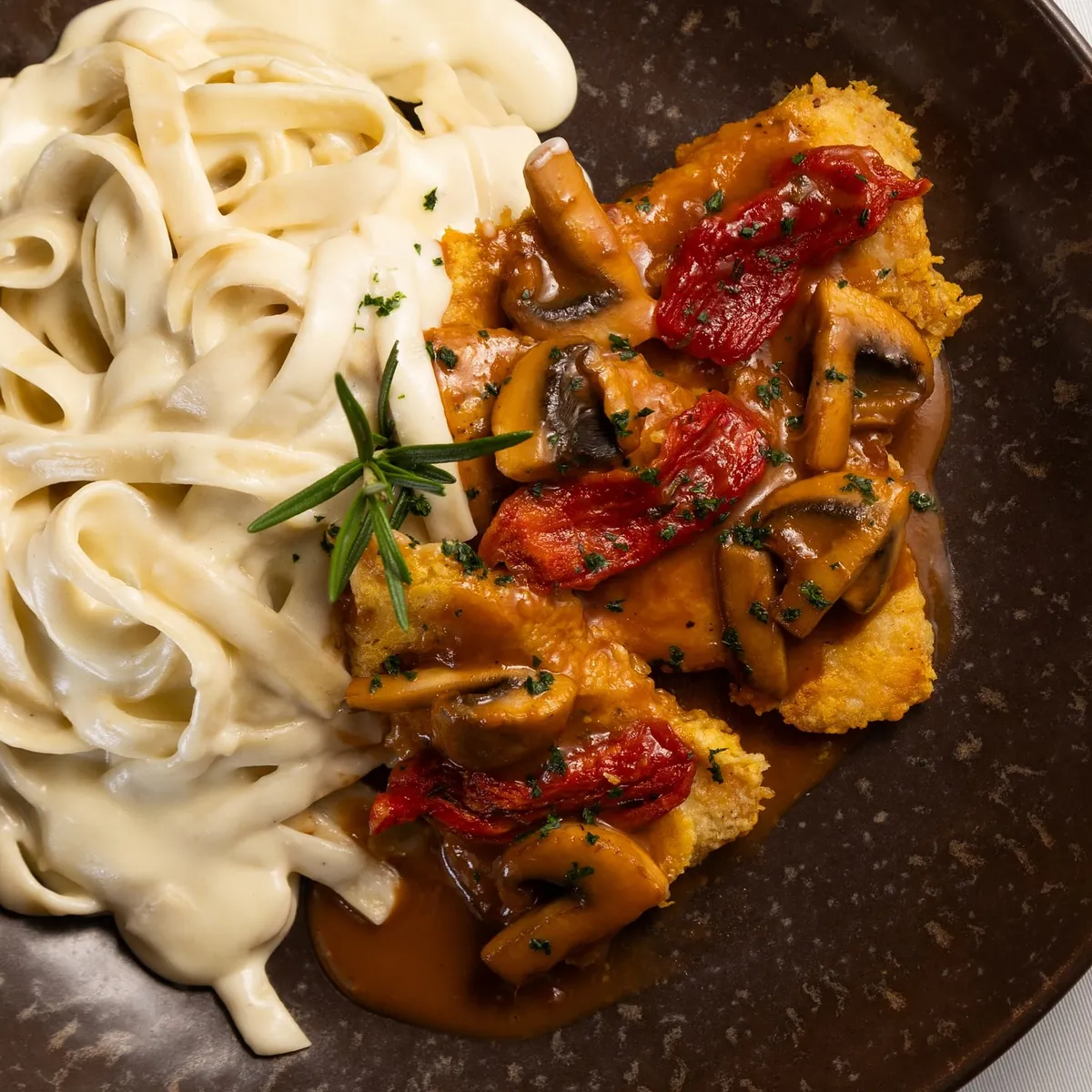 Mamma Lola celebra 25 años de historia y tradición italiana en Miraflores