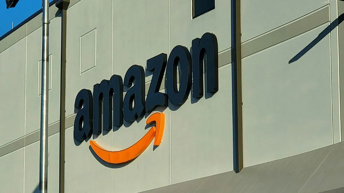 Amazon se lanza a competir en la industria de la moda “low cost”