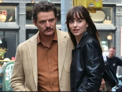 “The Materialists”: la comedia romántica protagonizada por Dakota Johnson y Pedro Pascal