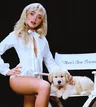 Sabrina Carpenter presenta Man’s Best Friend, su séptimo álbum de estudio