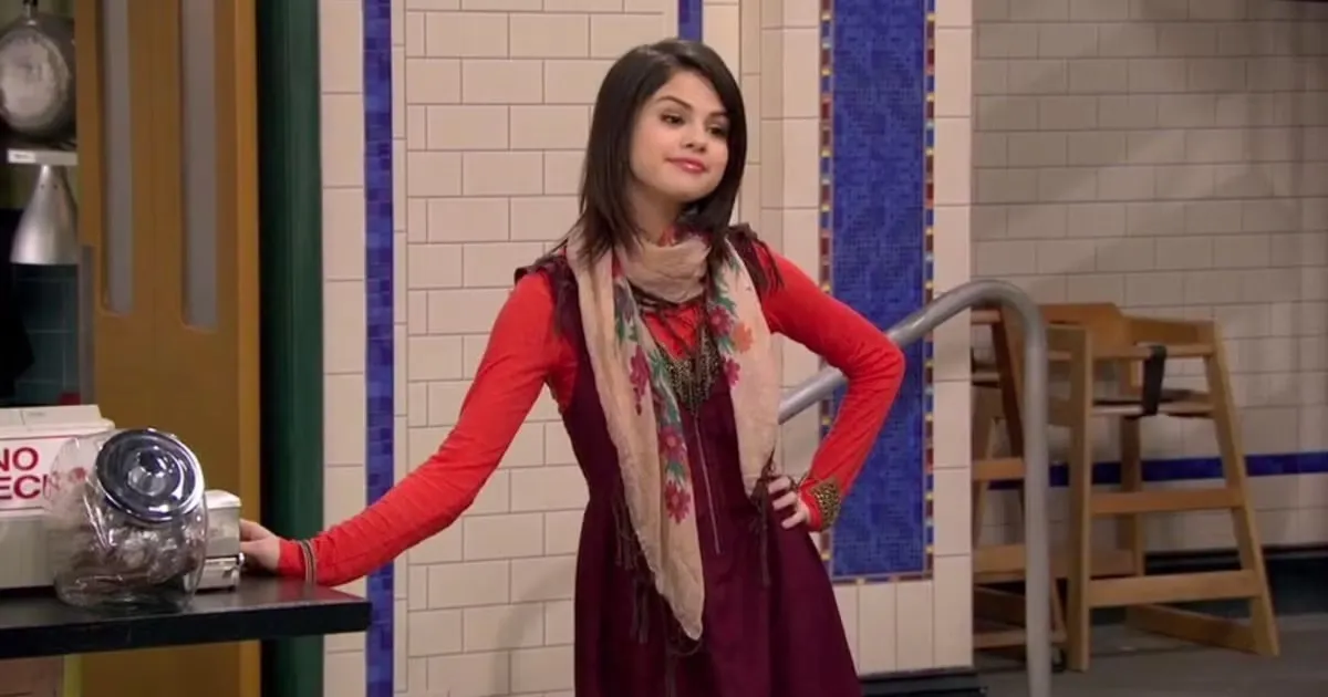 Selena Gomez vende su icónica varita de “Los Hechiceros de Waverly Place”