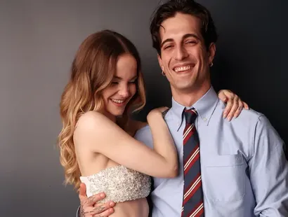 Dove Cameron y Damiano David anuncian su compromiso tras dos años de relación