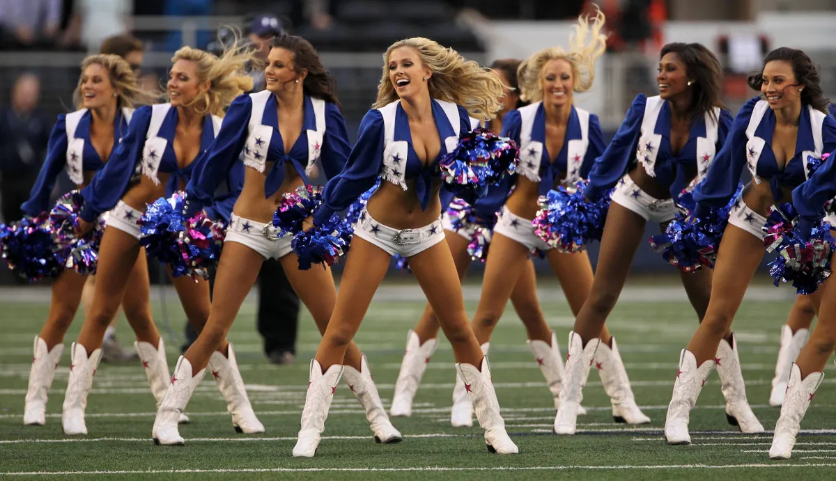 Entre el Deporte y el Sacrificio, el nuevo documental de Netflix “America’s Sweethearts: Dallas Cowboys Cheerleaders”