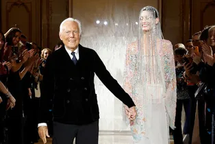 Giorgio Armani celebra 50 años en el Festival de Cine de Venecia