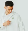 Lacoste reemplaza su emblemático cocodrilo por una cabra en homenaje a Novak Djokovic