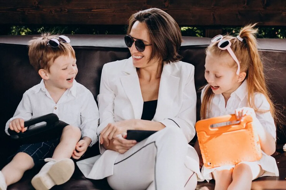 Malabares de Mamá: descubre el equilibrio perfecto entre la maternidad y tu vida personal.