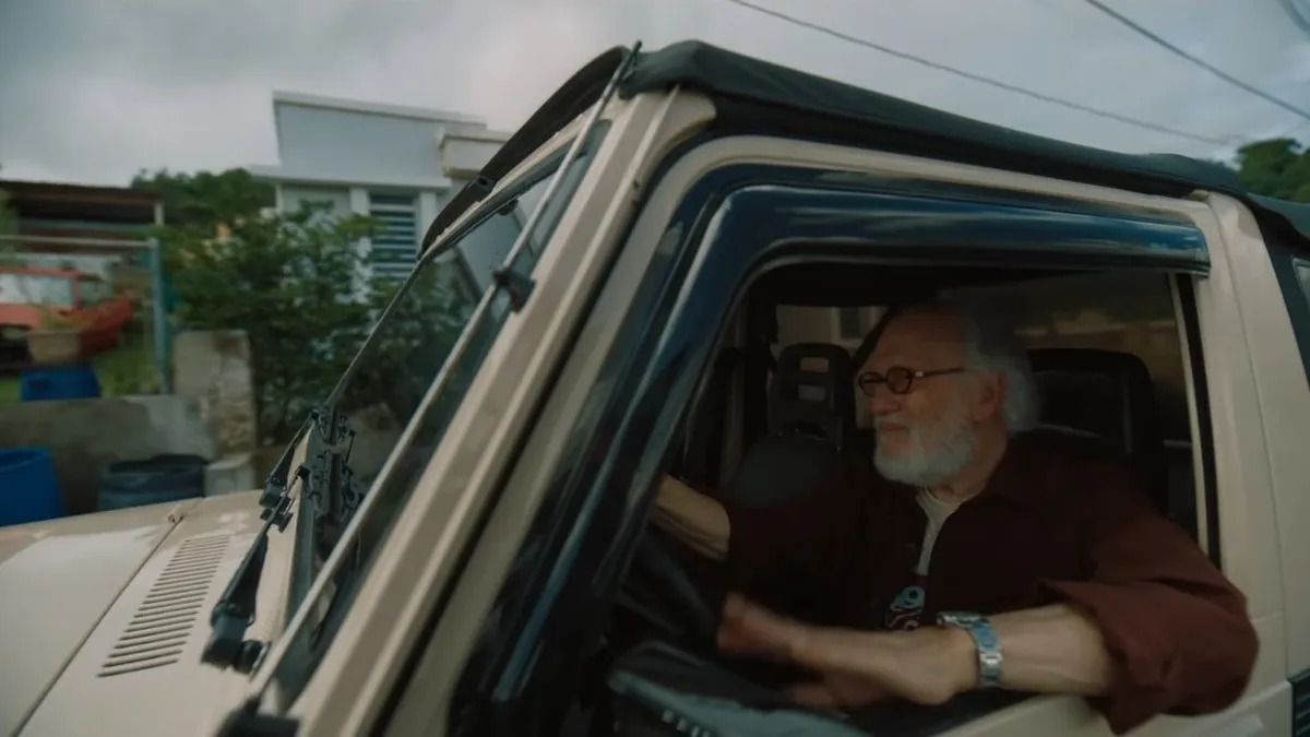 Bad Bunny presenta el cortometraje “Debí Tirar Más Fotos”, una nostálgica representación de la gentrificación