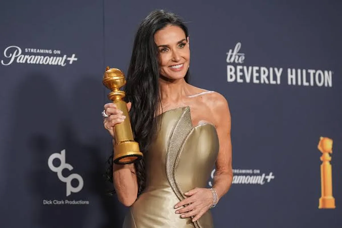 Demi Moore triunfa en los Globos de Oro con “La Sustancia”