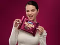 Selena Gomez presenta edición especial de galletas Oreo con un sabor nostálgico