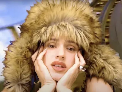 Rosalía deslumbró en La Mercè con el estreno de su nuevo tema “Omega”