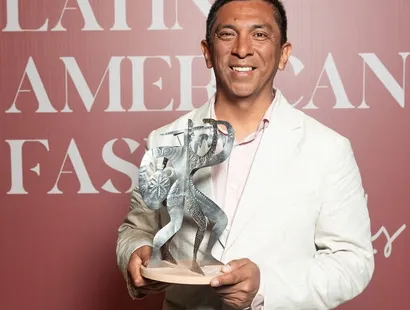 Jorge Luis Salinas triunfa en los Latin American Fashion Awards y pone a Gamarra en el mapa internacional