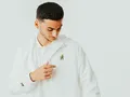 Lacoste reemplaza su emblemático cocodrilo por una cabra en homenaje a Novak Djokovic