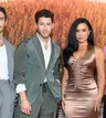 Demi Lovato y los Jonas Brothers reviven la nostalgia de Camp Rock en la premiere de su tercera película