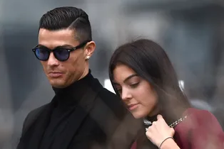 Cristiano Ronaldo y Georgina Rodríguez oficializan su matrimonio en una ceremonia íntima