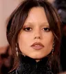 Jenna Ortega genera preocupación entre sus seguidores por su cambio físico