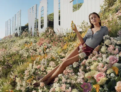 Miley Cyrus brilla en la nueva campaña de GUCCI FLORA
